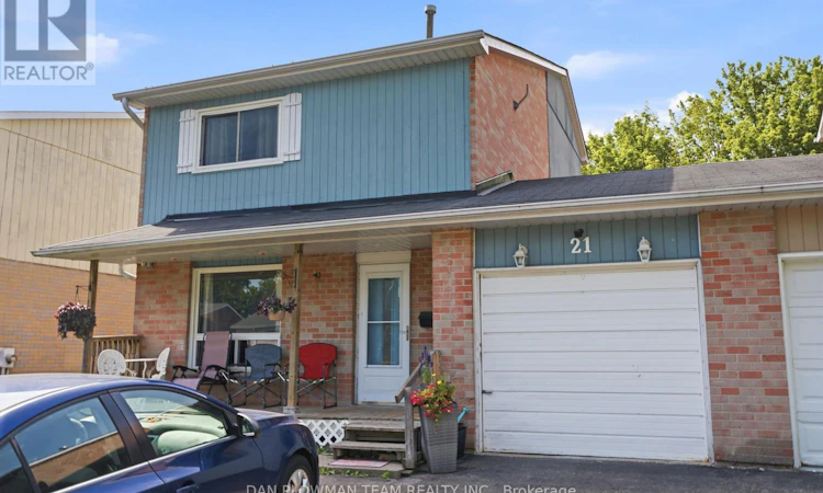 21 Doreen Crescent