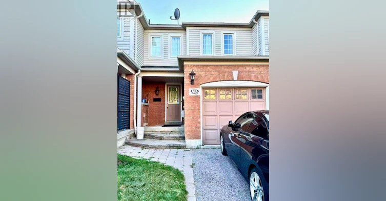 12 Bonello Crescent, Whitby, ON, L1R 3N6