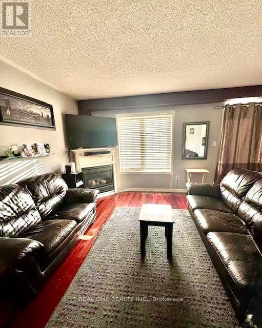 12 Bonello Crescent, Whitby, ON, L1R 3N6 - 9