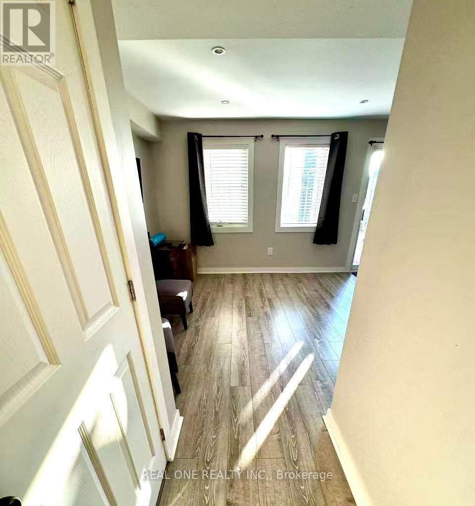 12 Bonello Crescent, Whitby, ON, L1R 3N6 - 6