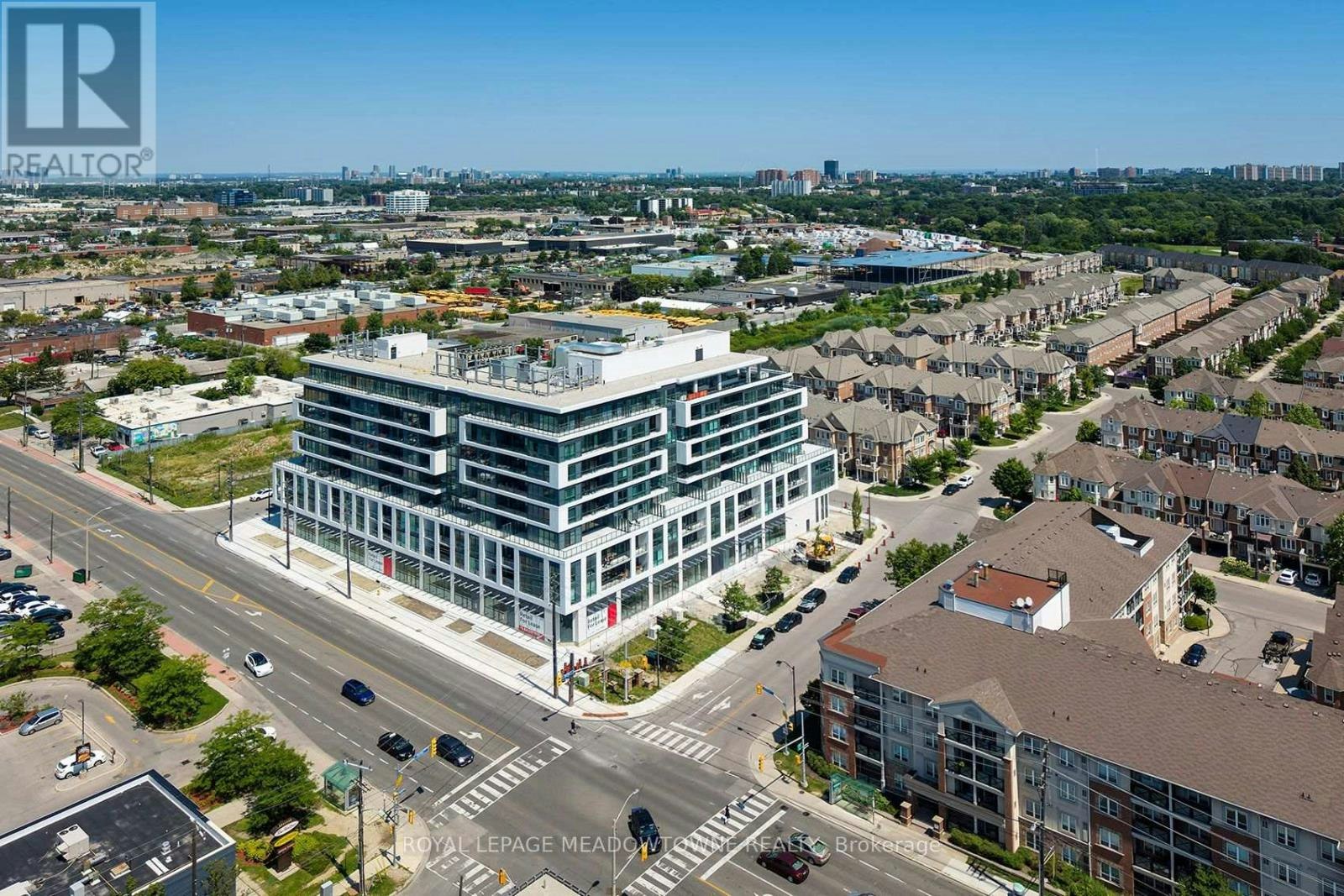 804-20 Deans Drive, Toronto, ON, M1L 0J7 - 4
