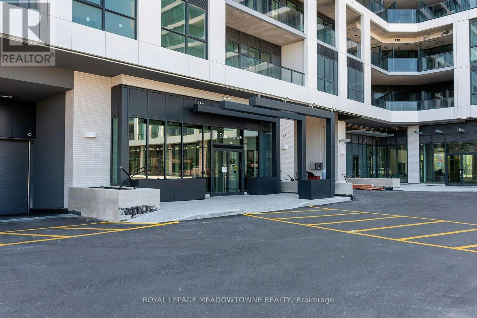 804-20 Deans Drive, Toronto, ON, M1L 0J7 - 3