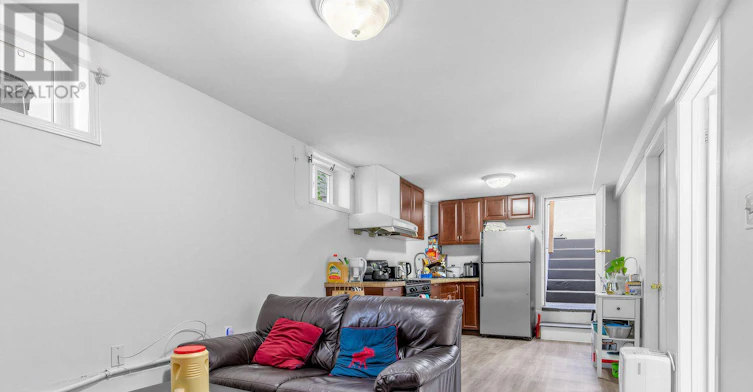 BASEMENT-210 Gowan Avenue, Toronto, ON, M4J 2K6 - 7