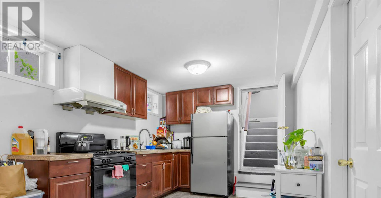 BASEMENT-210 Gowan Avenue, Toronto, ON, M4J 2K6 - 2