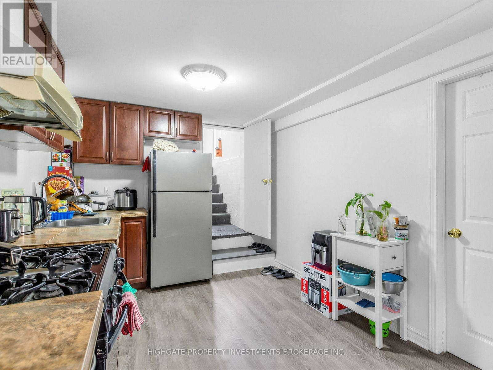 BASEMENT-210 Gowan Avenue, Toronto, ON, M4J 2K6 - 3