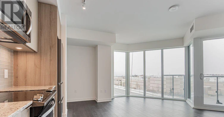 305-100 Eagle Rock Way, Vaughan, ON, L6A 5B9 - 18