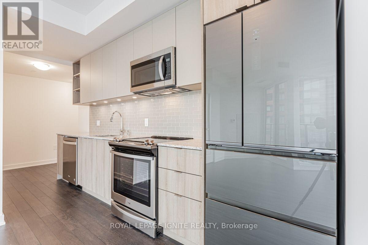 305-100 Eagle Rock Way, Vaughan, ON, L6A 5B9 - 16