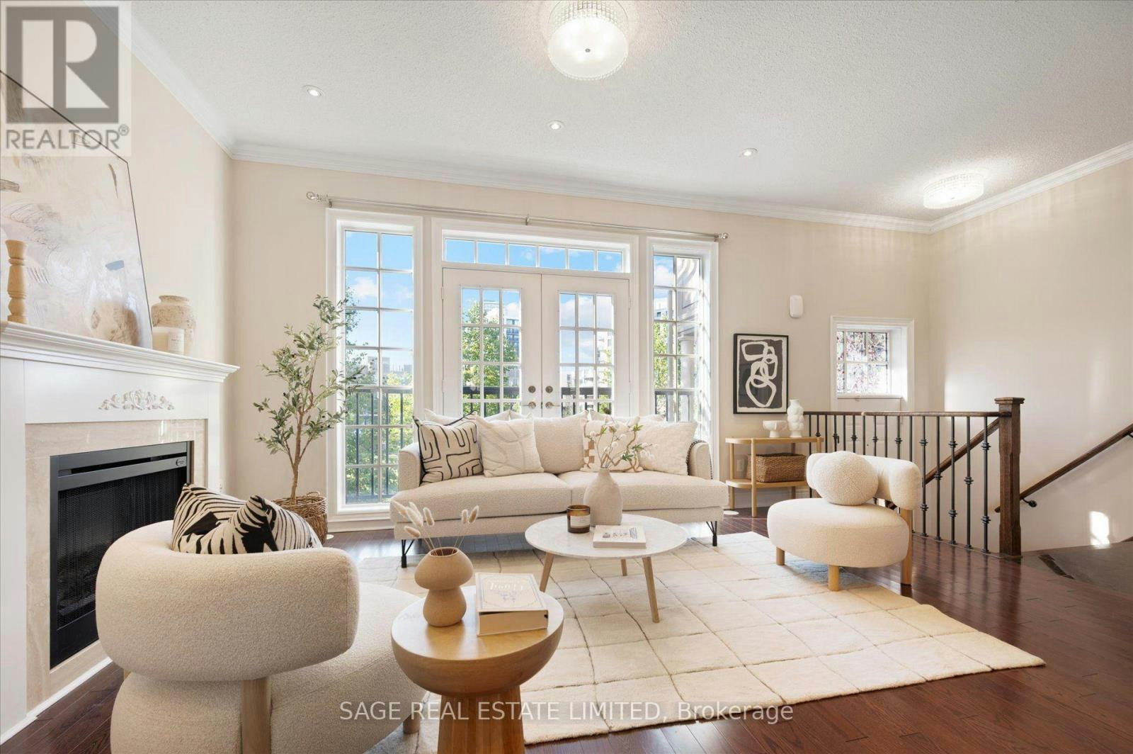19 Roseberry Road, Markham, ON, L6G 0C3