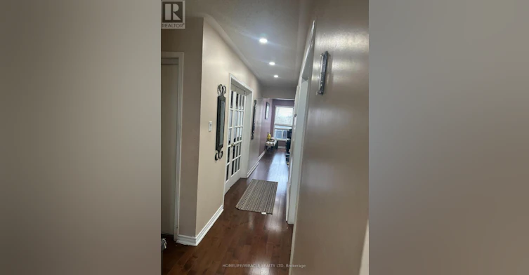 7200 Harding Crescent, Mississauga, ON, L5N 6R5 - 4