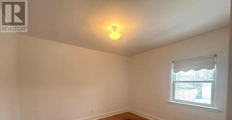 UPPER Level 6 Hiawatha Parkway, Mississauga, ON, L5G 3R7 - 13