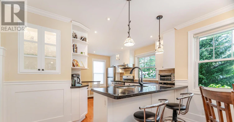 43 Ravina Crescent, Hamilton, ON, L9G 2E8 - 11