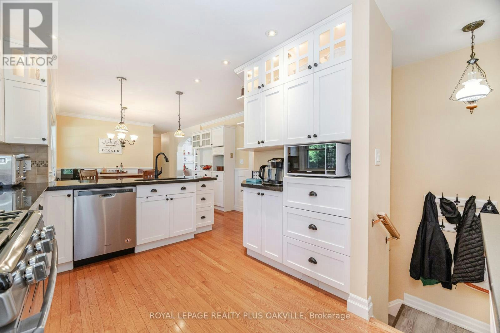 43 Ravina Crescent, Hamilton, ON, L9G 2E8 - 10