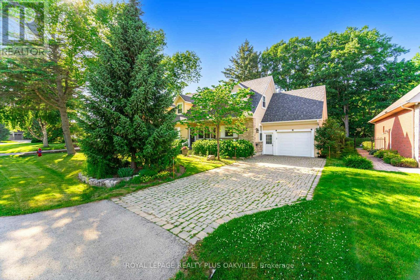 43 Ravina Crescent, Hamilton, ON, L9G 2E8 - 3