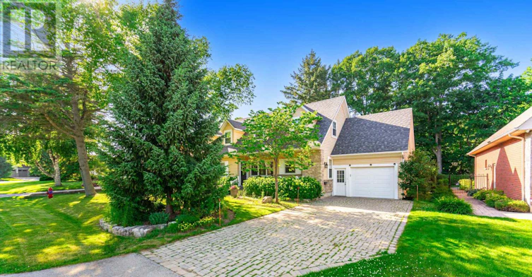 43 Ravina Crescent, Hamilton, ON, L9G 2E8 - 3