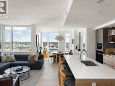 1304-363 Tyee Road - 4