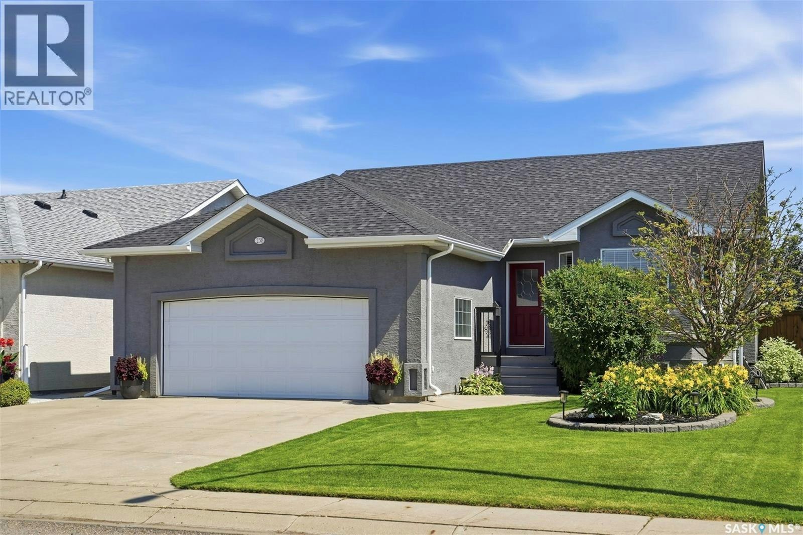 238 Beechmont Crescent, Saskatoon, SK, S7V 1C8