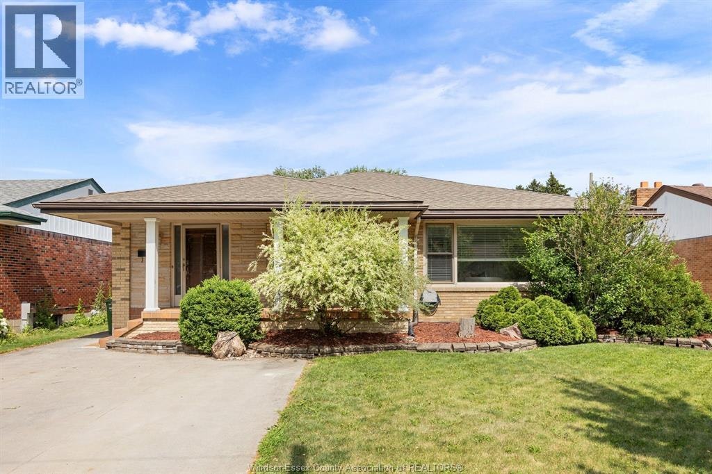 850 Greendale Drive, Windsor, ON, N8S 4B1
