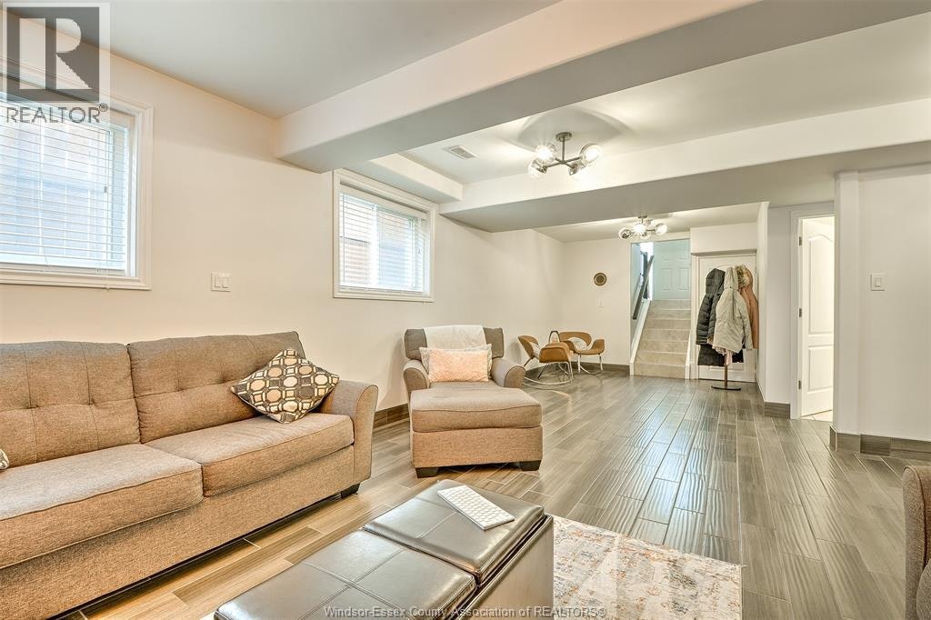2490 Bernard, Windsor, ON, N8W 4S1 - 27