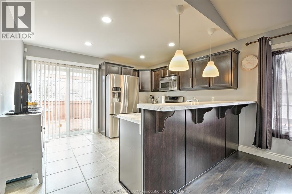 2490 Bernard, Windsor, ON, N8W 4S1 - 15