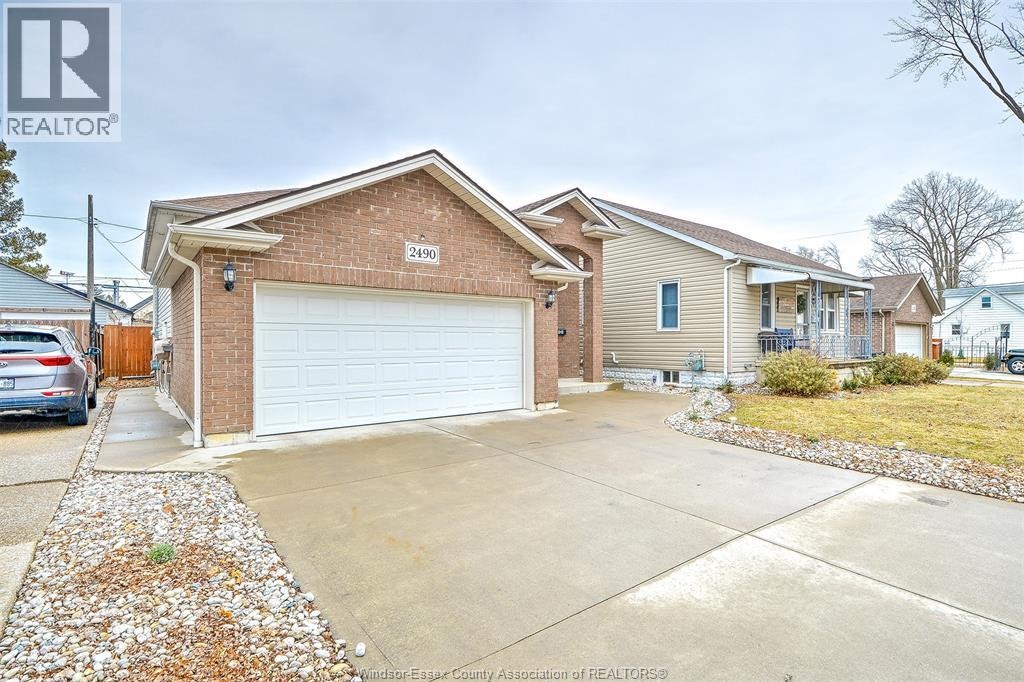 2490 Bernard, Windsor, ON, N8W 4S1 - 3