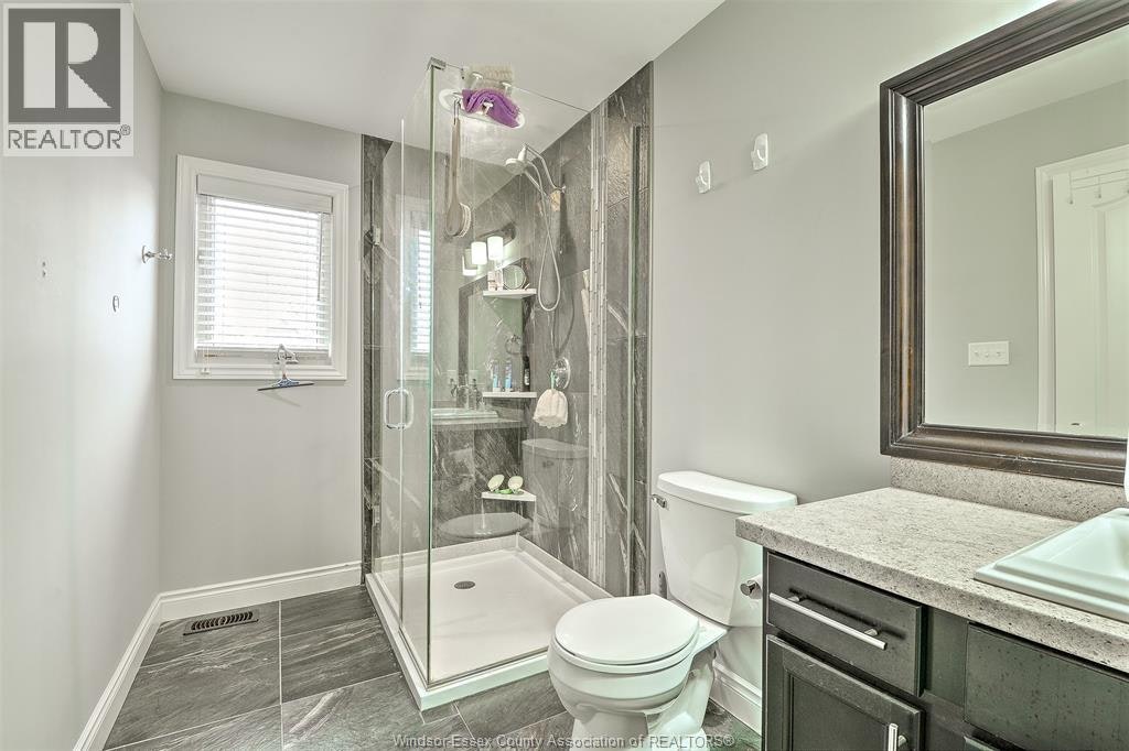 2490 Bernard, Windsor, ON, N8W 4S1 - 23