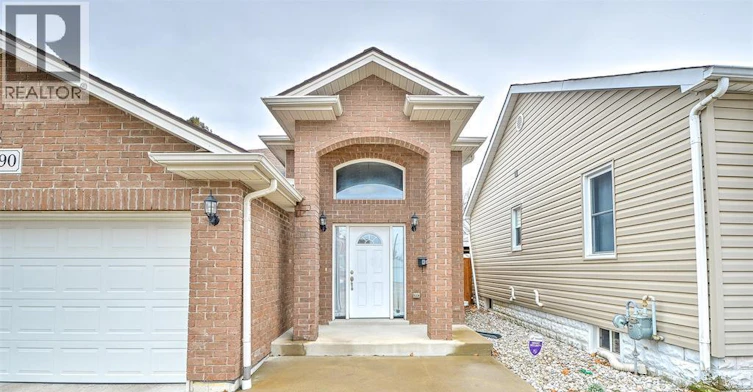 2490 Bernard, Windsor, ON, N8W 4S1 - 4