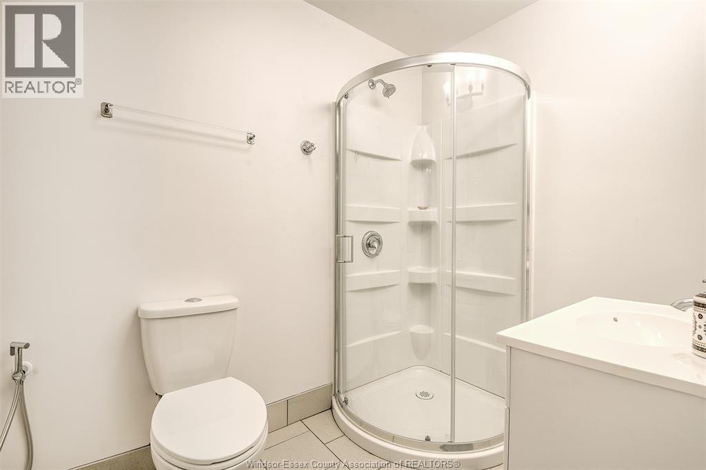 2490 Bernard, Windsor, ON, N8W 4S1 - 29