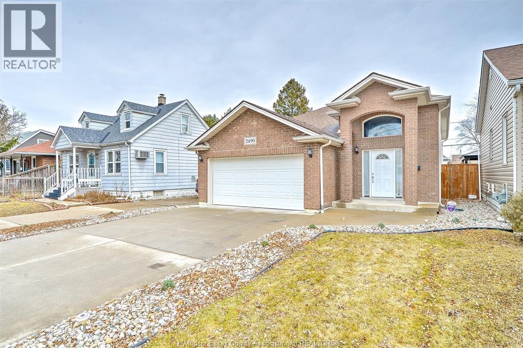 2490 Bernard, Windsor, ON, N8W 4S1