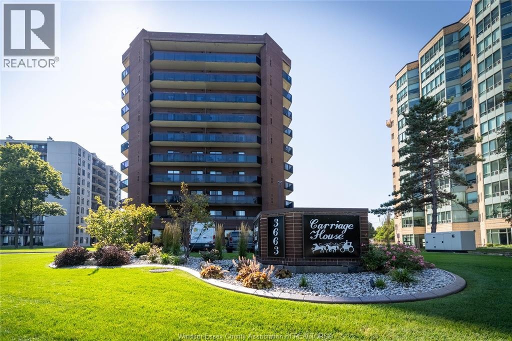 207-3663 Riverside Drive East, Windsor, ON