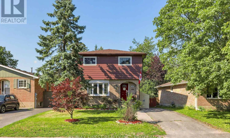 780 Cedarwood Drive