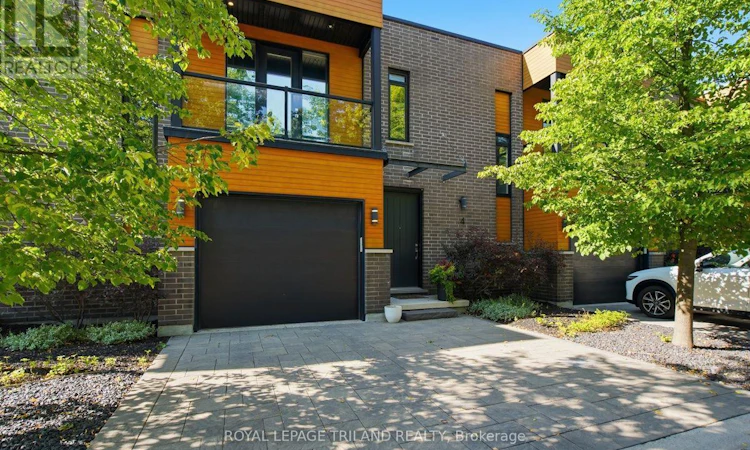 4-433 Hyde Park Road