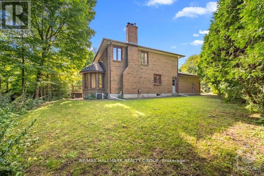 95 Macnabb Place, Rockcliffe Park, ON, K1L 8J5 - 29