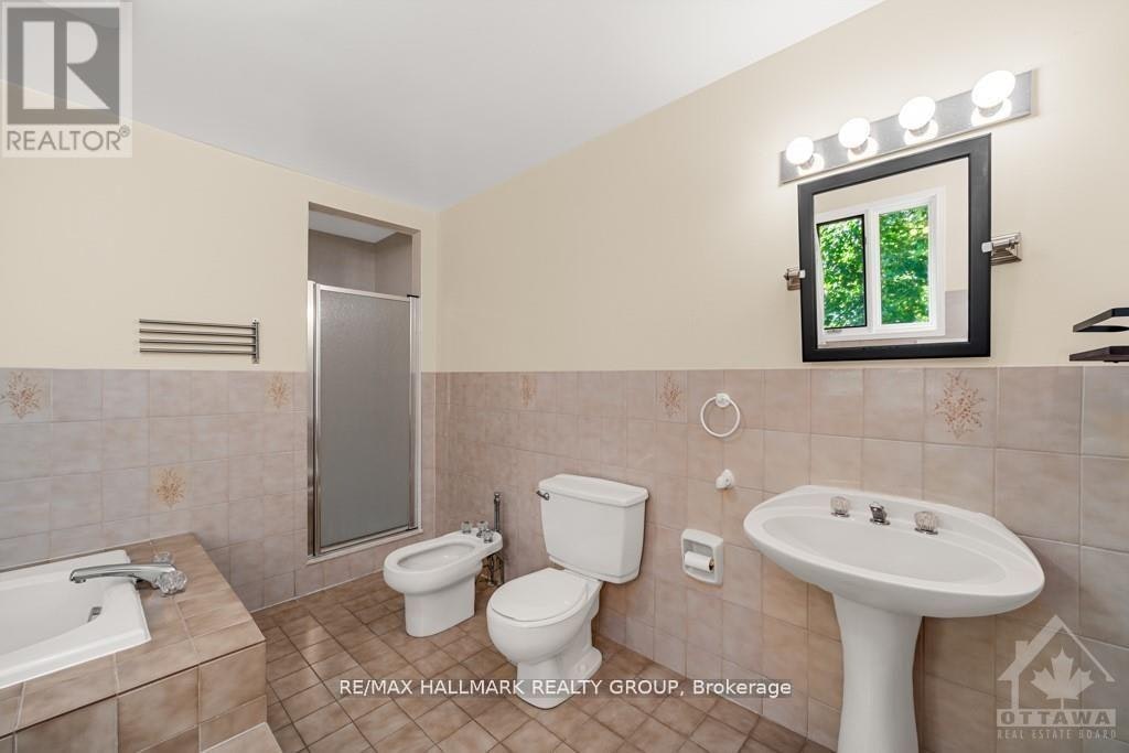 95 Macnabb Place, Rockcliffe Park, ON, K1L 8J5 - 16
