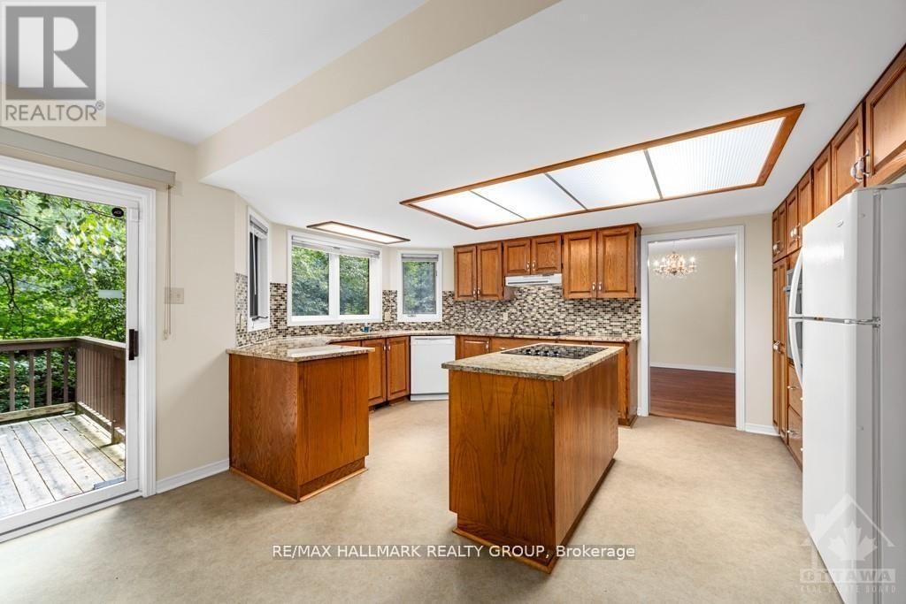 95 Macnabb Place, Rockcliffe Park, ON, K1L 8J5 - 6