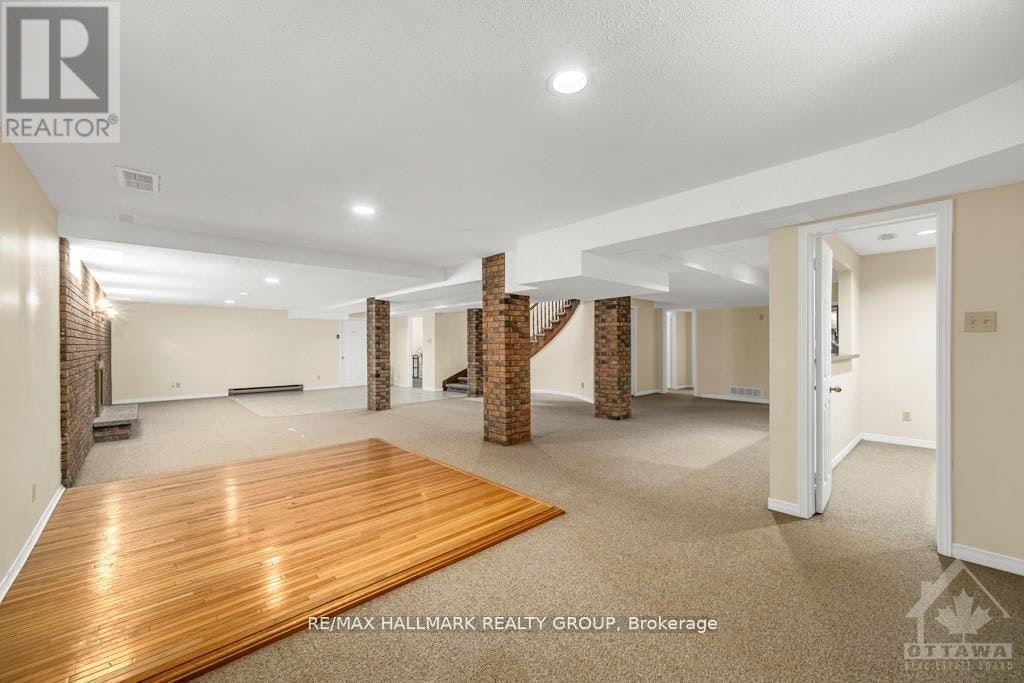 95 Macnabb Place, Rockcliffe Park, ON, K1L 8J5 - 24