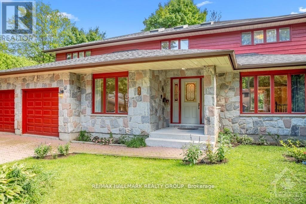 95 Macnabb Place, Rockcliffe Park, ON, K1L 8J5 - 2
