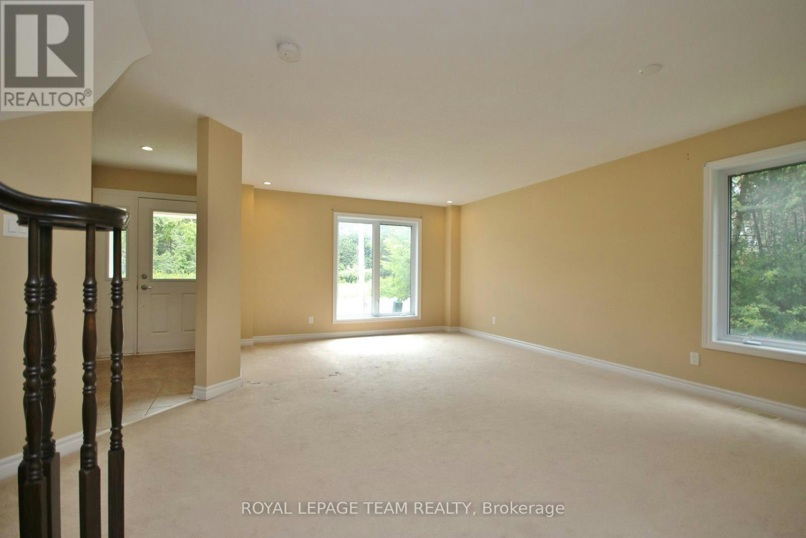 593 Clearbrook Drive, Ottawa, ON, K2J 5S2 - 2