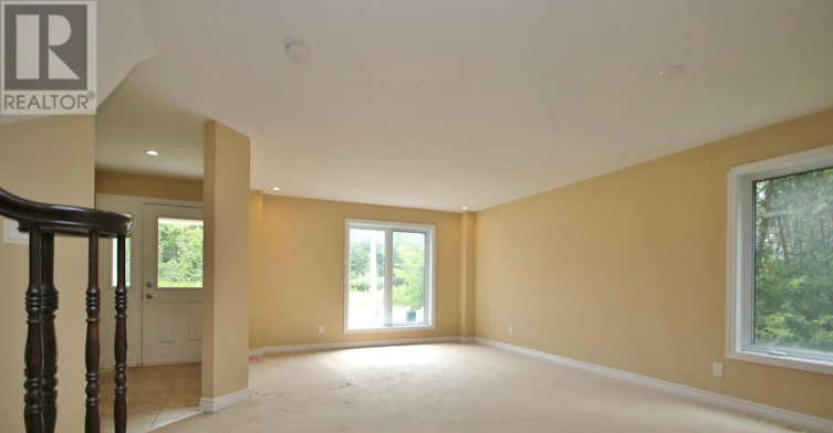 593 Clearbrook Drive, Ottawa, ON, K2J 5S2 - 2