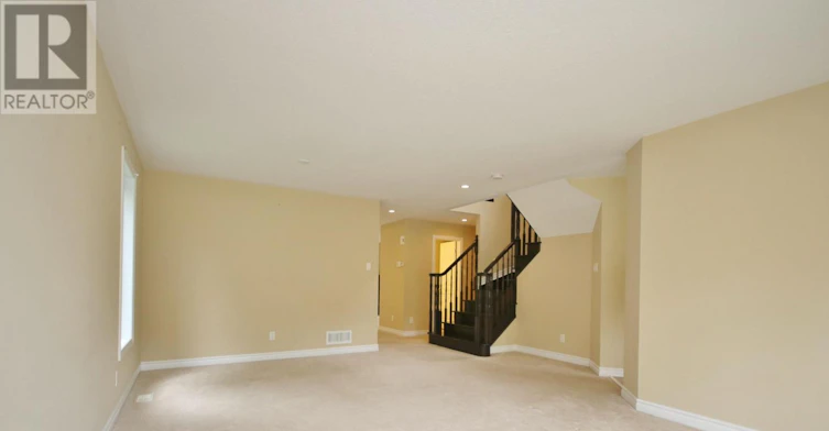 593 Clearbrook Drive, Ottawa, ON, K2J 5S2 - 4