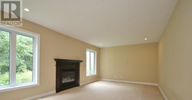 593 Clearbrook Drive, Ottawa, ON, K2J 5S2 - 9