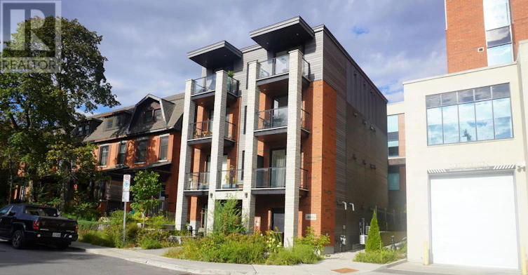 3-27 Monk Street, Ottawa, ON, K1S 3Y7