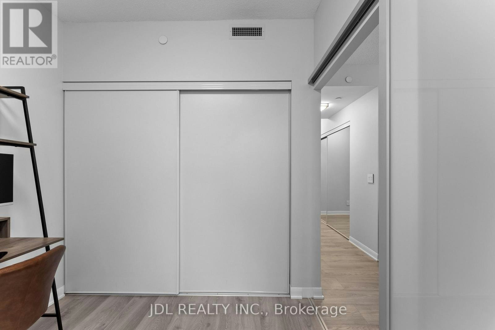 610-435 Richmond Street W, Toronto, ON, M5V 0N3 - 23