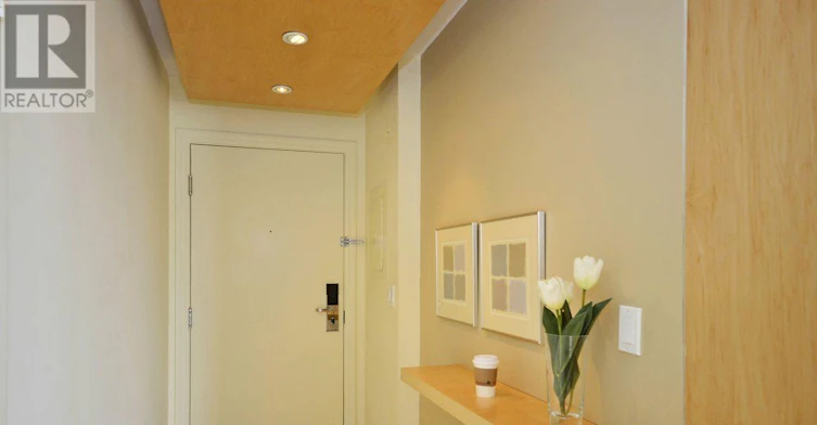 1912-1 King Street W, Toronto, ON, M5H 1A1 - 2