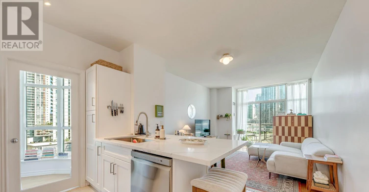 PH03-600 Queens Quay W, Toronto, ON, M5V 3M3