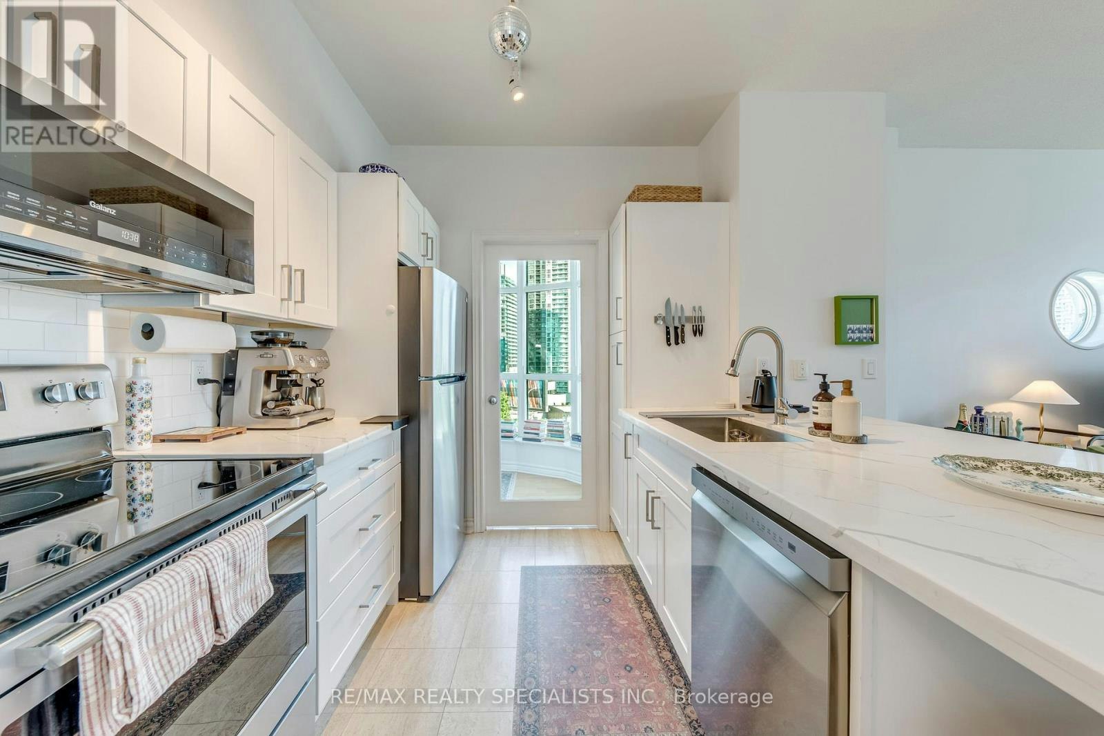 PH03-600 Queens Quay W, Toronto, ON, M5V 3M3 - 8