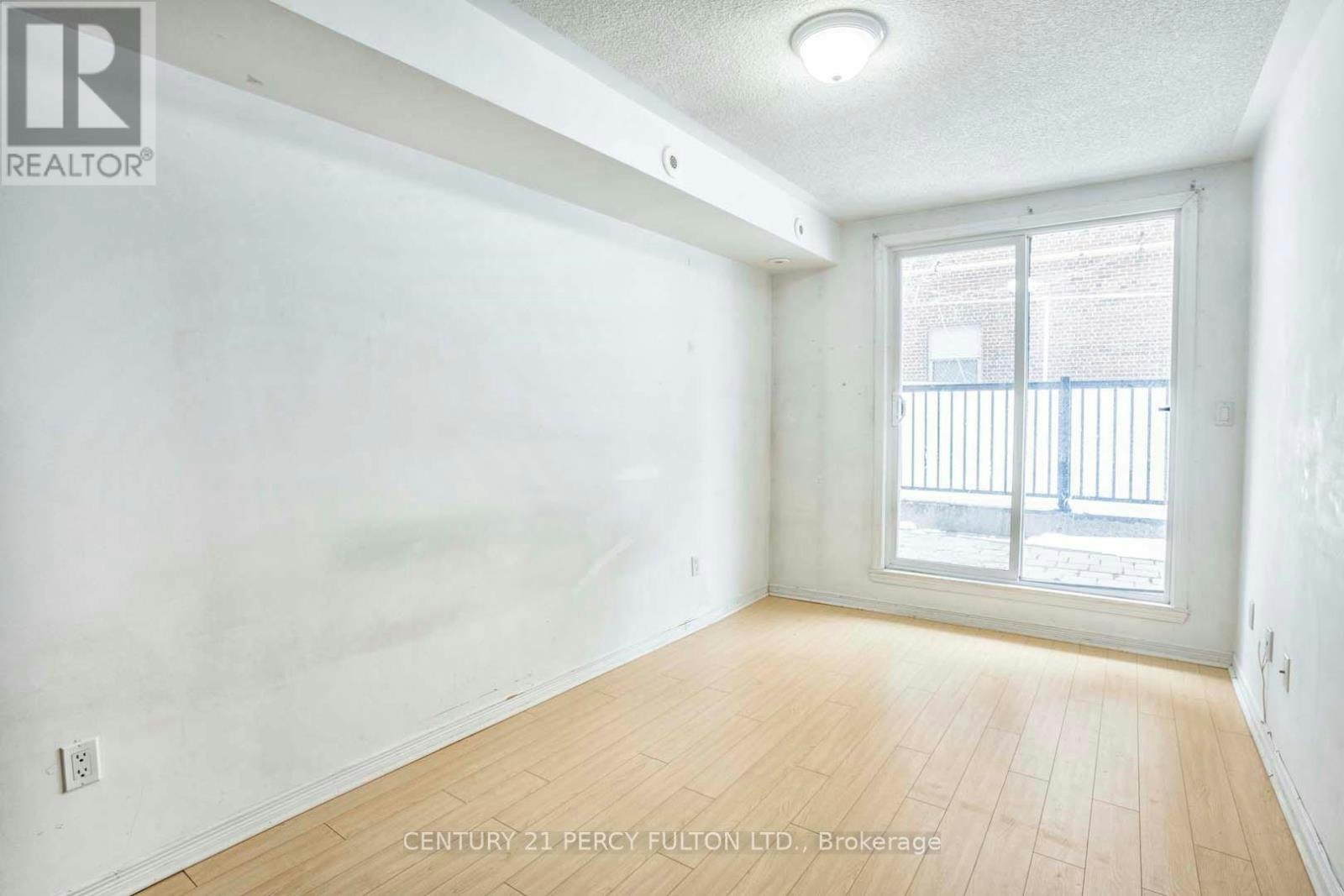 101-45 Strangford Lane, Toronto, ON, M1L 0E5 - 7