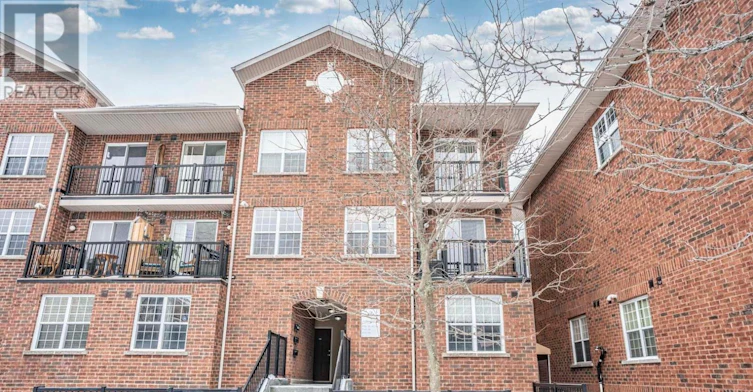 101-45 Strangford Lane, Toronto, ON, M1L 0E5
