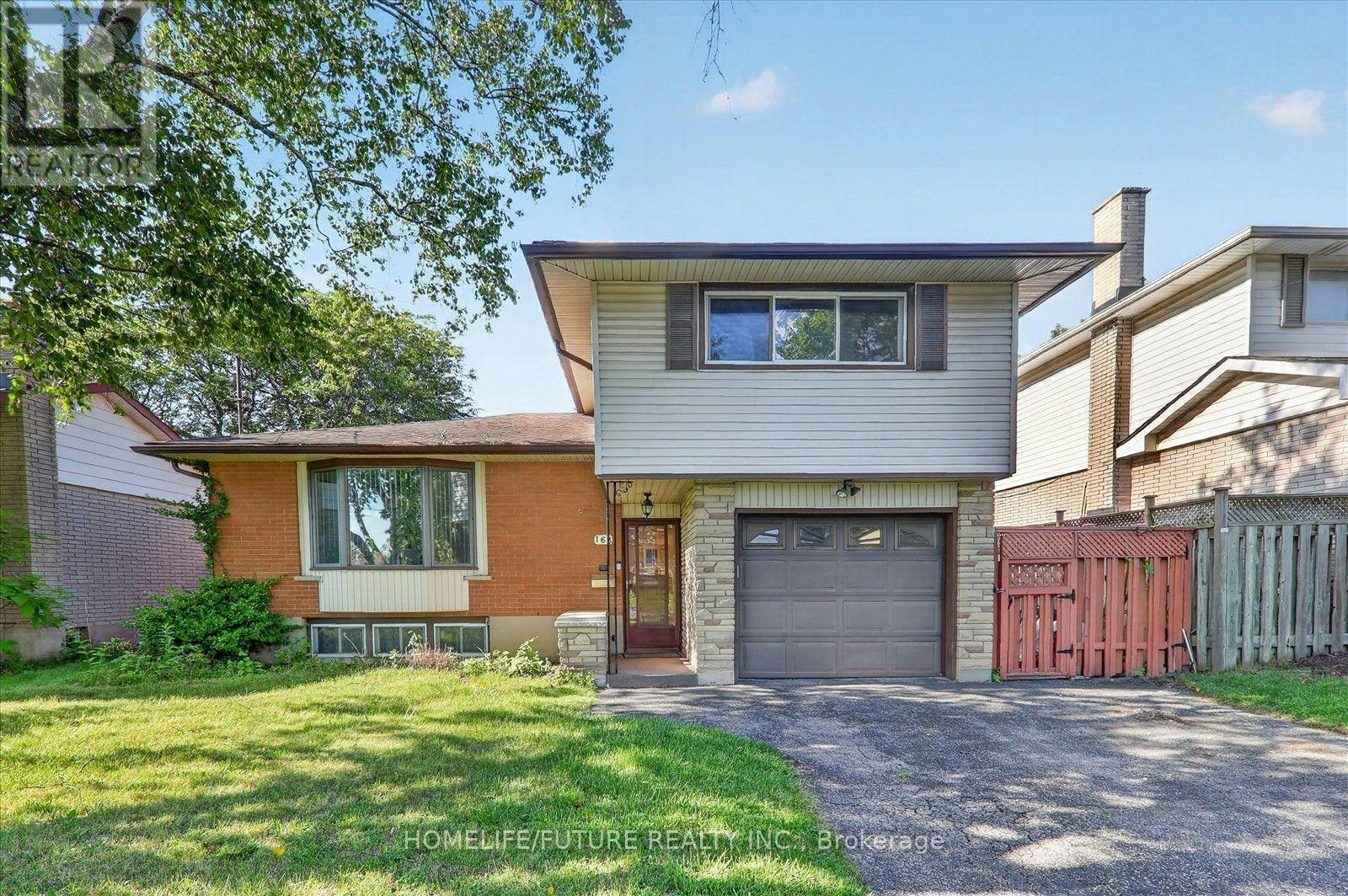 163 Labrador Drive, Oshawa, ON, L1H 7E4