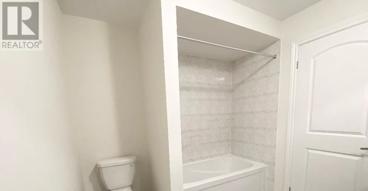 10 Upbound Court, East Gwillimbury, ON, L9N 0W1 - 17