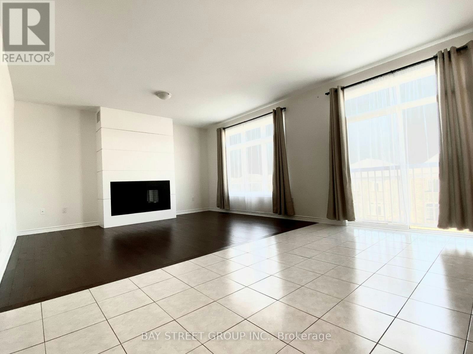 10 Upbound Court, East Gwillimbury, ON, L9N 0W1 - 4